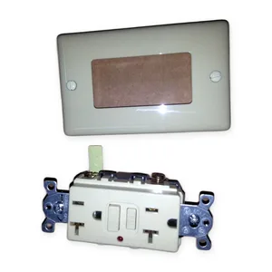 Hubbell GF83001 Ground Fault Duplex Receptacle – actual item, photo 1 of 4